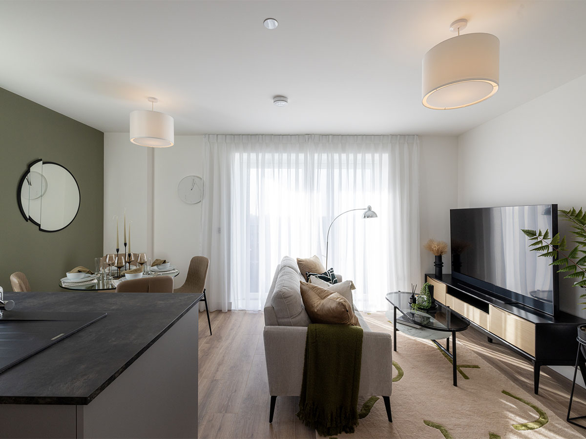 Square Roots Success: Contemporary Design Sparks Four Rapid Sales