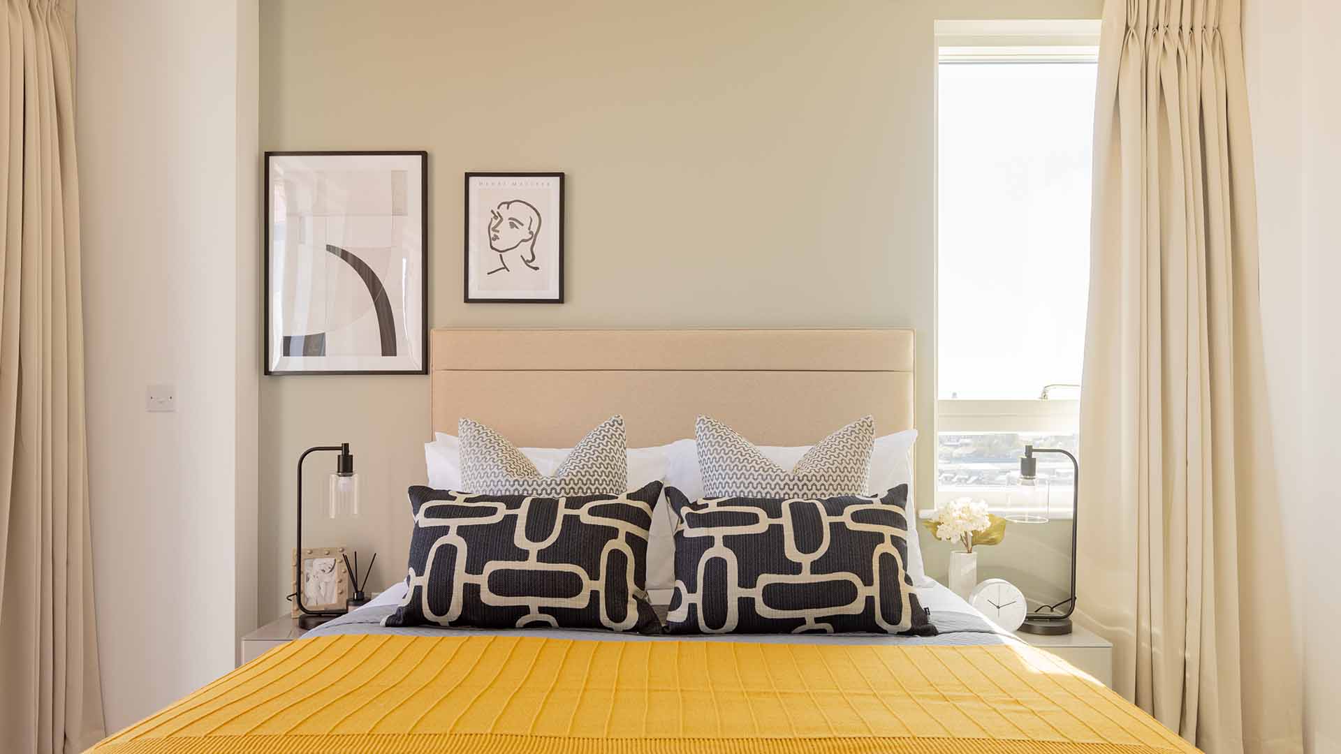 Modern Apartment Bedroom Interior Design at Bermondsey Heights